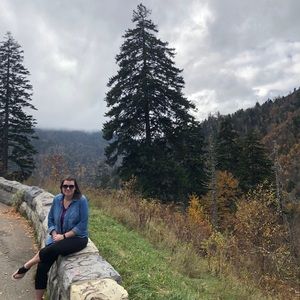 Meet your Posher, Lydia